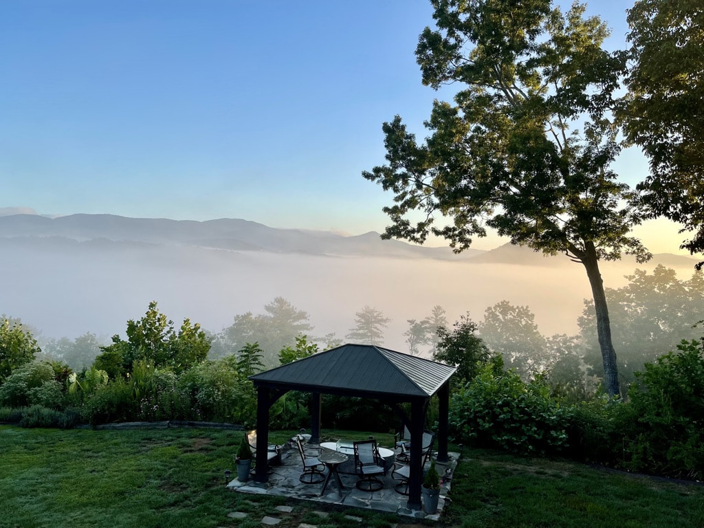 Lucille’s Mountaintop Inn & Spa: A Georgia Bed And Breakfast